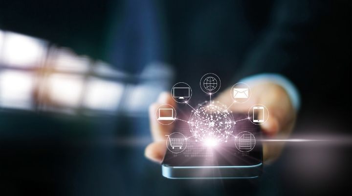Six signals of Digital Transformation and their solutions