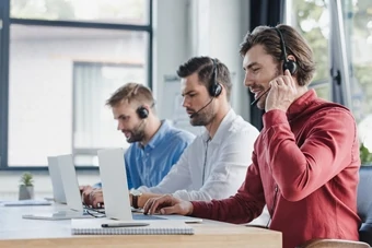 call center employees support customers